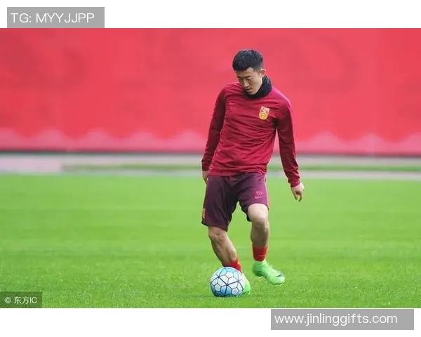 足球明星评估网站官网全面解析球员数据与表现提升足球爱好者的观赛体验