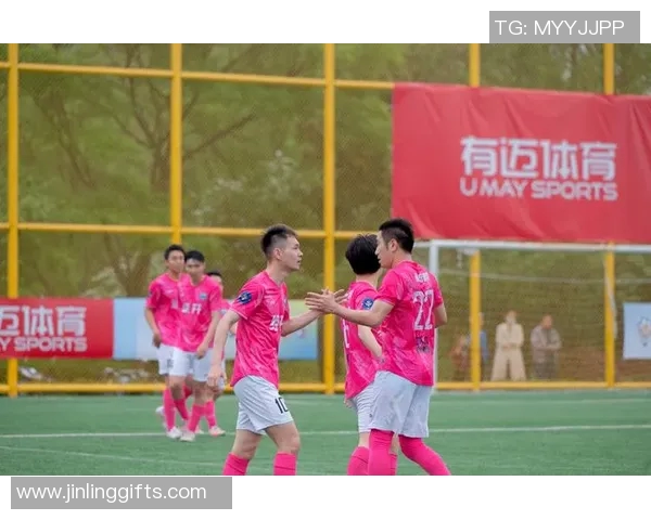 万象汇足球明星盛典揭幕足球热潮席卷全城精彩纷呈