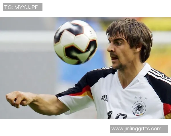 当今足坛最耀眼的明星球员盘点与他们的传奇故事