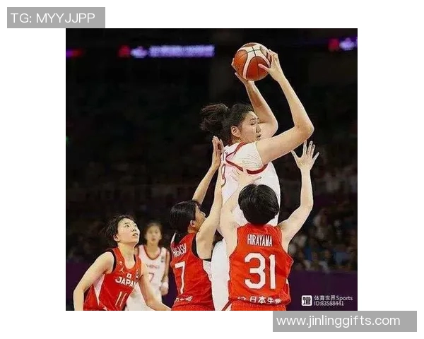 姚明的篮球女明星之路揭秘她如何在赛场上闪耀光芒